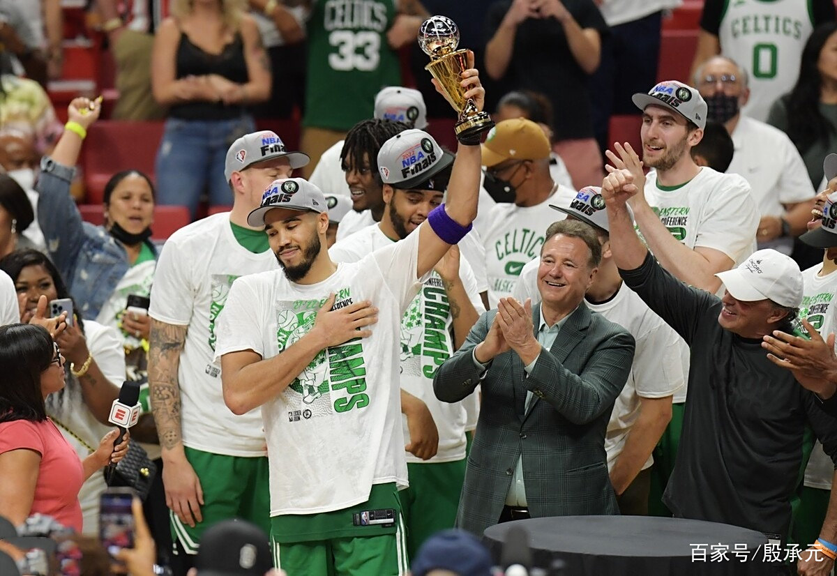 关键时刻奥兰多魔术备战欧篮联;手感冰凉细节曝光;管理层满意;轮换策略成焦点 关键时刻奥兰多魔术备战欧篮联;手感冰凉细节曝光;管理层满意;轮换策略成焦点